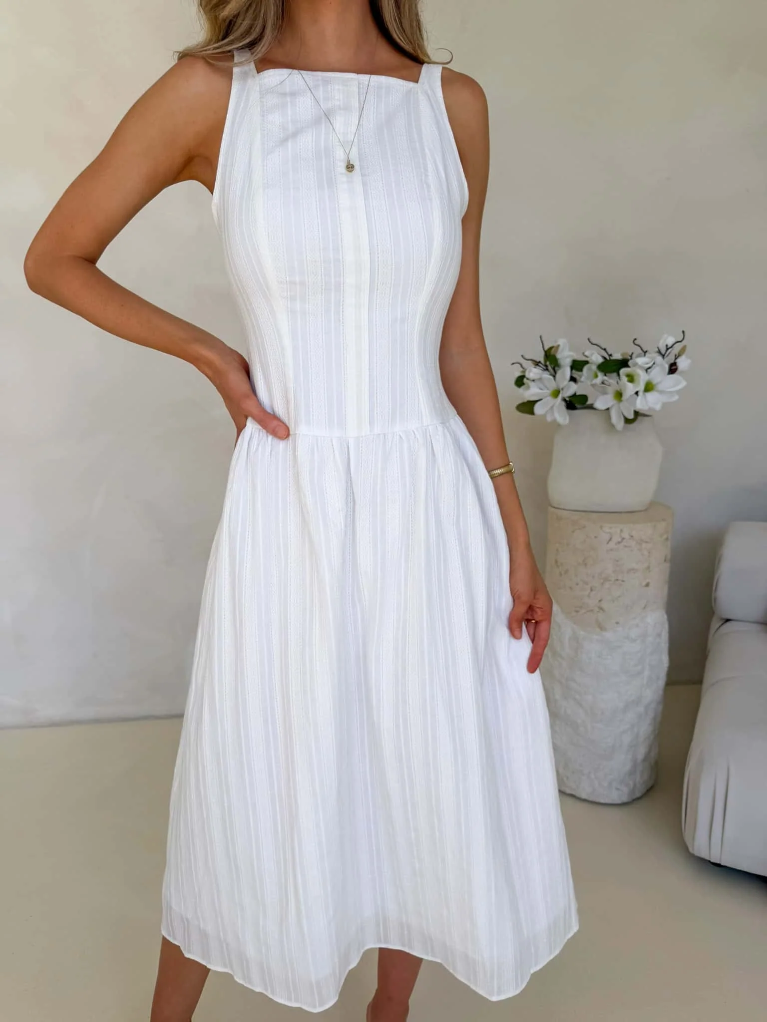 Daisy Dress - White Jacquard - Image 2